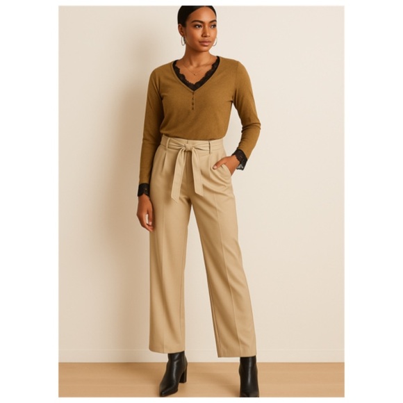 97. Bailey 44 Modern Workwear Chic and Polished - Picture 1 of 3